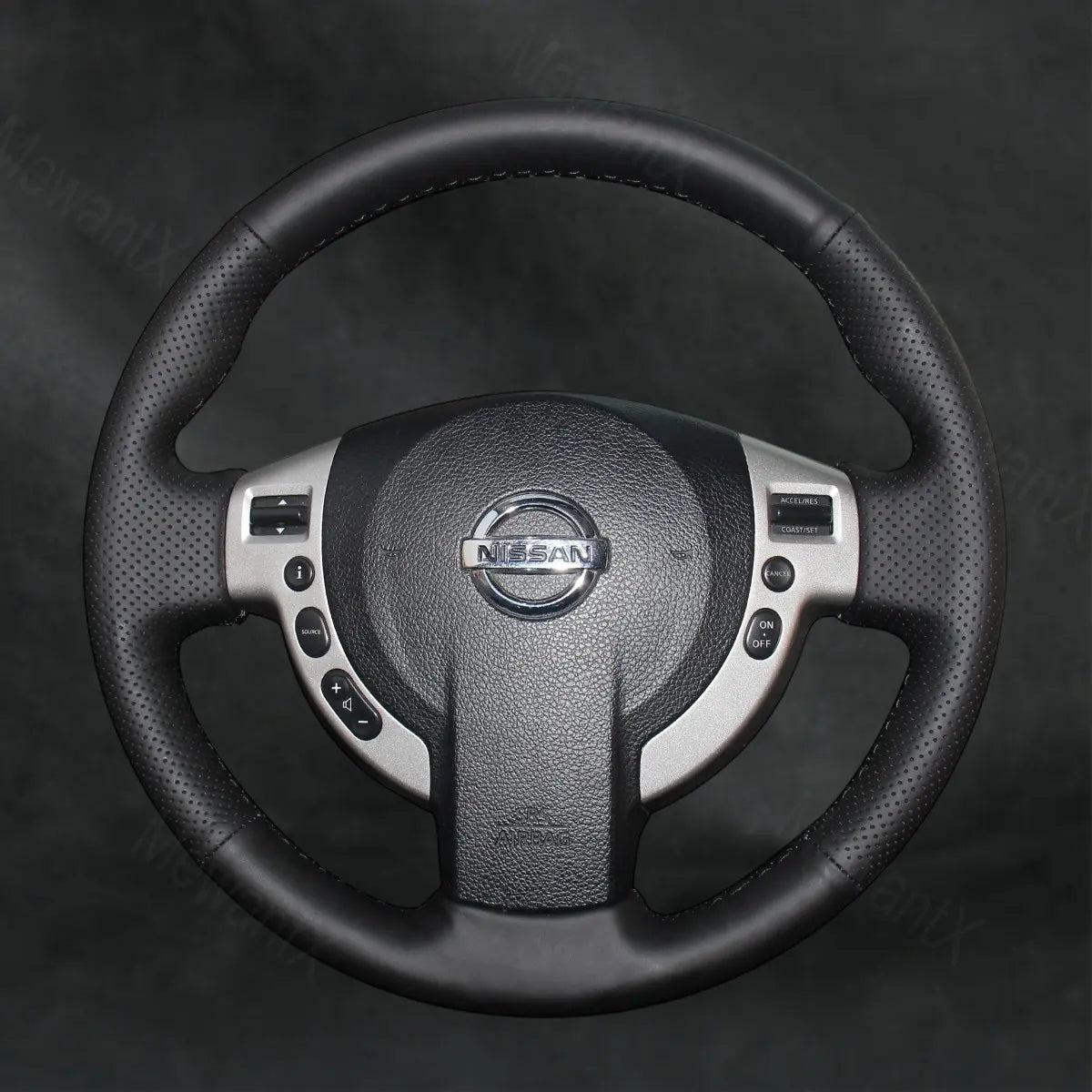 Steering Wheel Cover For Nissan Qashqai 2007 - 2014 - Mewantx