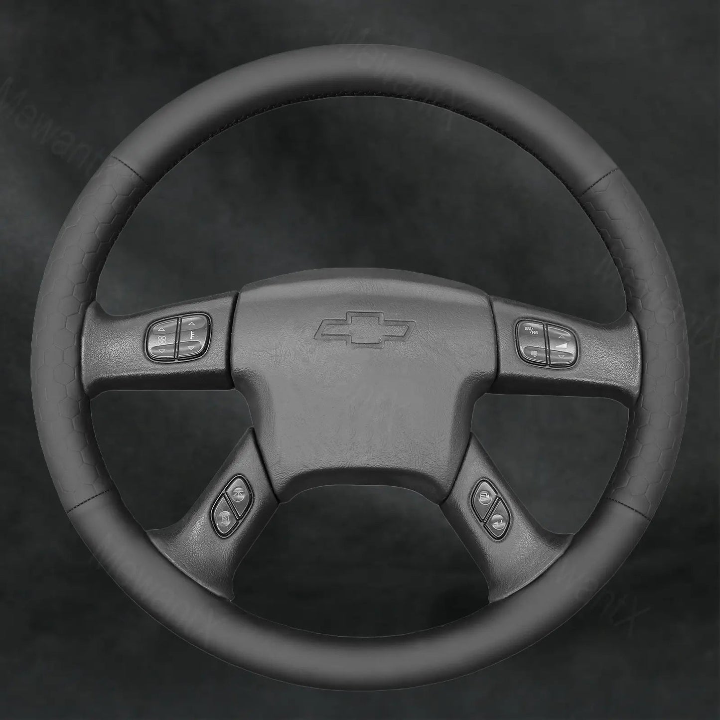 Steering Wheel Cover For Chevrolet Chevy Avalanche 2003 - 2006 - Mewantx