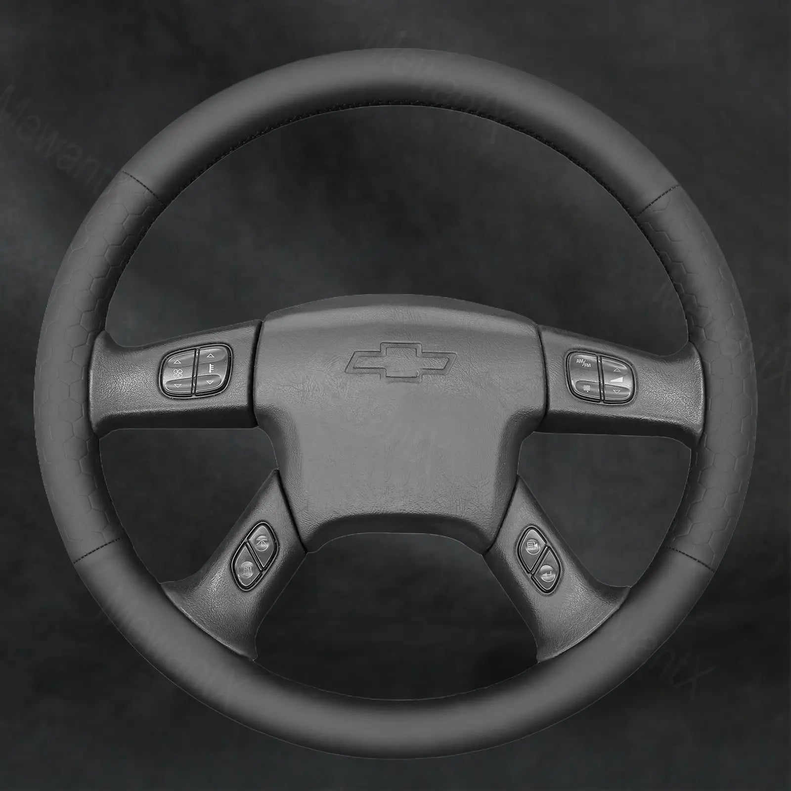 Steering Wheel Cover For Chevrolet Chevy Avalanche 2003 - 2006 - Mewantx