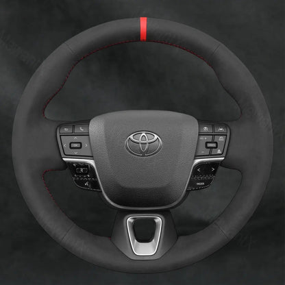 Discover MewantX Custom Steering Wheel Cover For Toyota Camry 2025 Mewant delivers comfort, grip, style, protection and durable quality.