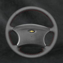 Steering Wheel Cover for Chevrolet Chevy Niva 2002 - 2009 - Mewantx